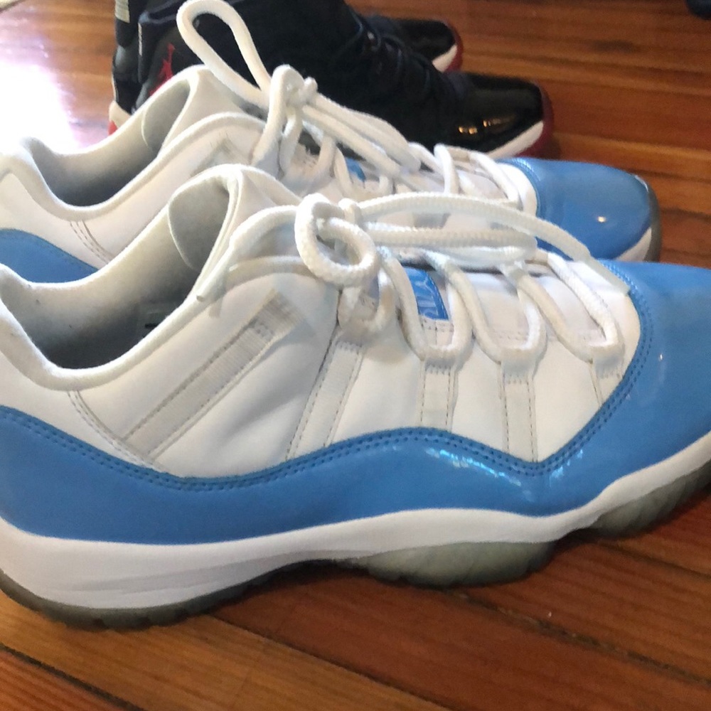 Jordan 11 retro low unc
